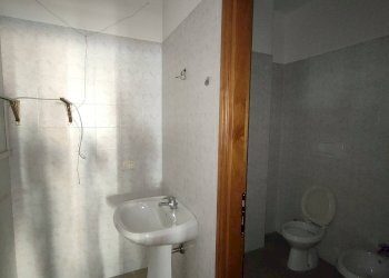 Foto 6 - Commercial Premises rimembranze
 
22, Amelia - photo 6