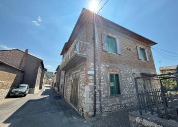 Foto 1 - Independent house Guardea - photo 1