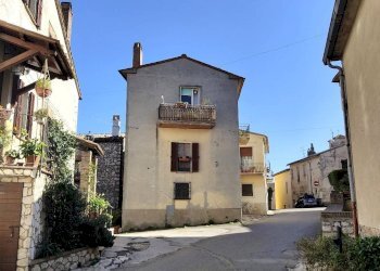 Foto 4 - Four-room apartment RIMEMBRNZE
 
22, Amelia - photo 4