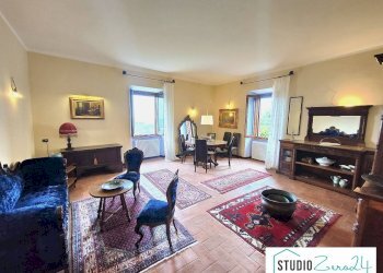 Foto 6 - Stable - Palace rimembranze
 
22, Lugnano in Teverina - photo 6