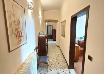 Foto 9 - Stable - Palace rimembranze
 
22, Lugnano in Teverina - photo 9