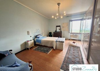 Foto 12 - Stable - Palace rimembranze
 
22, Lugnano in Teverina - photo 12