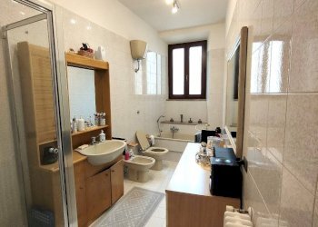 Foto 13 - Stable - Palace rimembranze
 
22, Lugnano in Teverina - photo 13