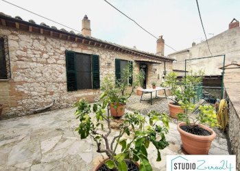 Foto 16 - Stable - Palace rimembranze
 
22, Lugnano in Teverina - photo 16