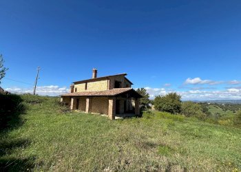 Foto 1 - Independent house Montecchio - photo 1