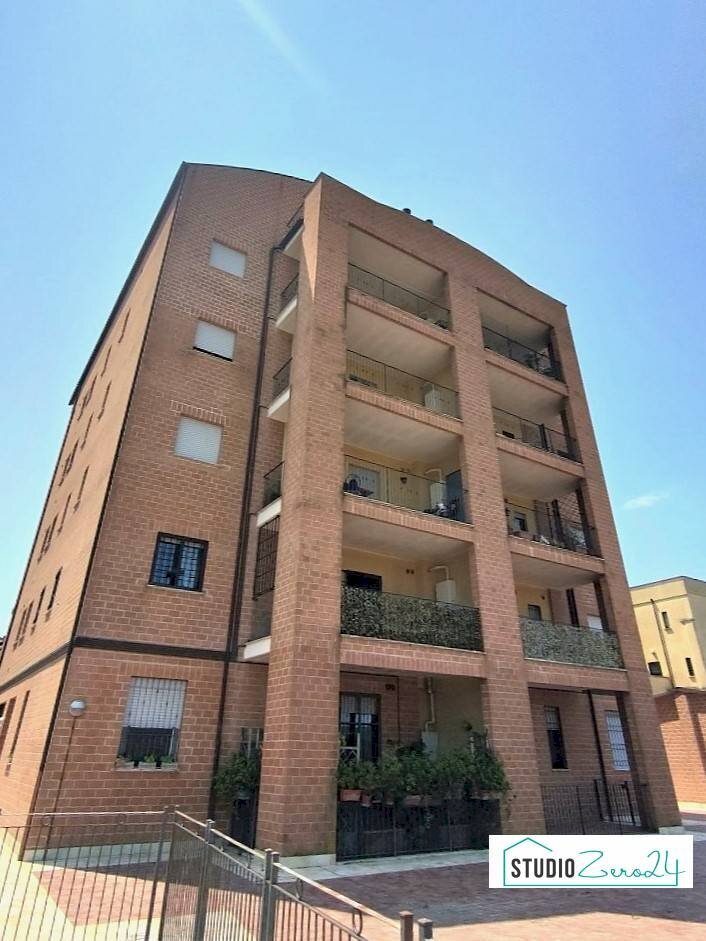 Foto 2 - Trilocale rimembranze
 
22, Amelia - foto 2