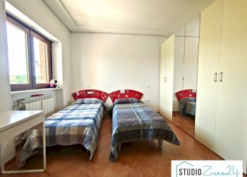 Foto 12 - Three-room apartment rimembranze
 
22, Amelia - photo 12