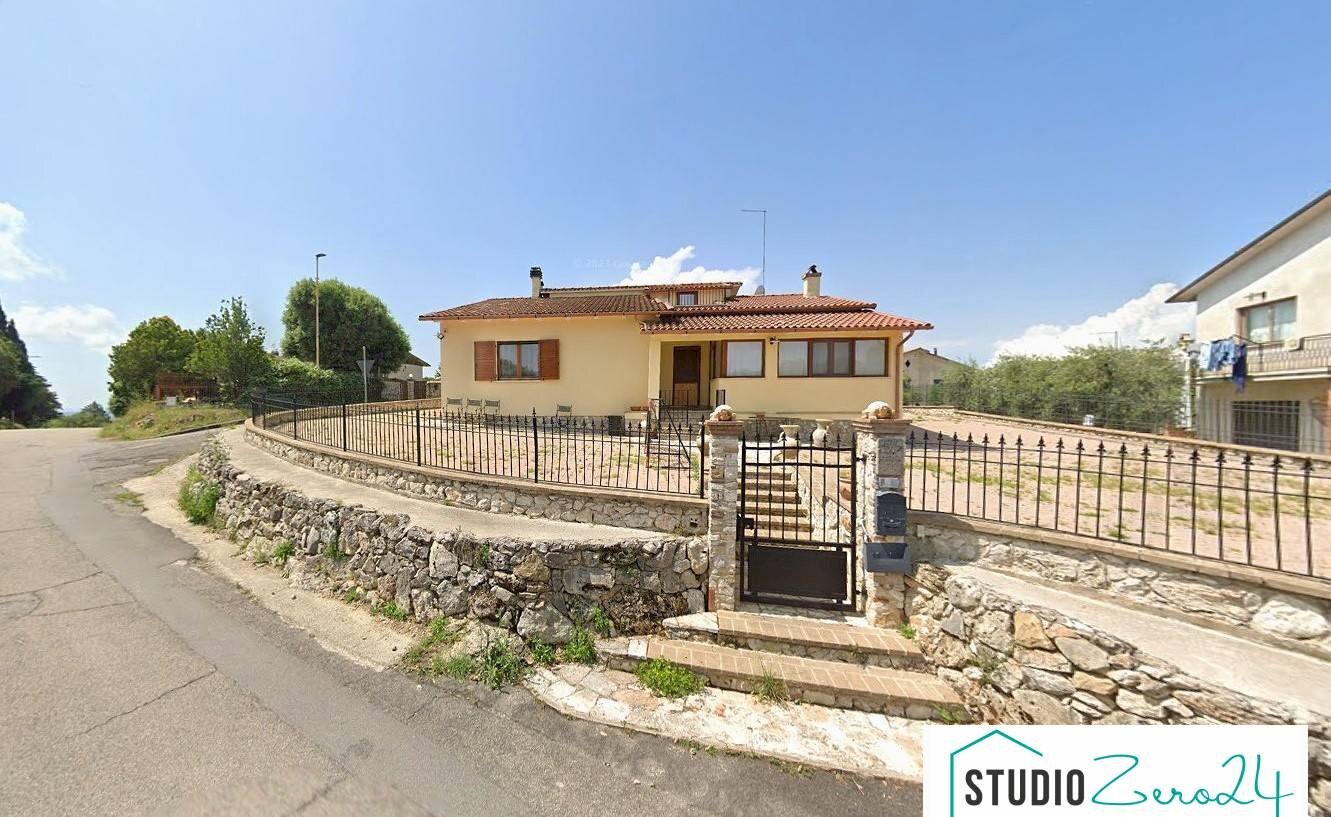 Foto 1 - Villa rimembranze
 
22, Amelia - photo 1