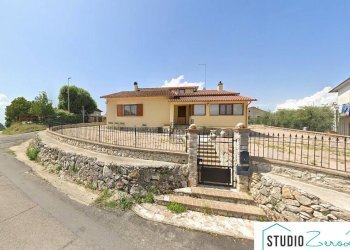 Foto 1 - Villa rimembranze
 
22, Amelia - photo 1