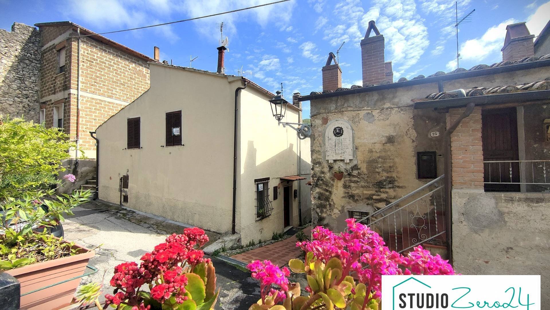 Foto 2 - Three-room apartment rimembranze
22, Amelia - photo 2