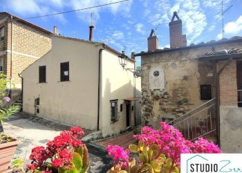 Foto 2 - Trilocale rimembranze
 
22, Amelia - foto 2