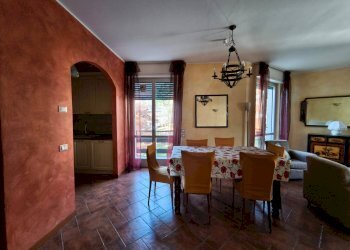 Foto 1 - Trilocale via provinciale
 
78, Castione della Presolana - foto 1