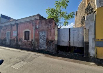 Foto 4 - Casa indipendente via Vitaliti
 
52, Catania - foto 3