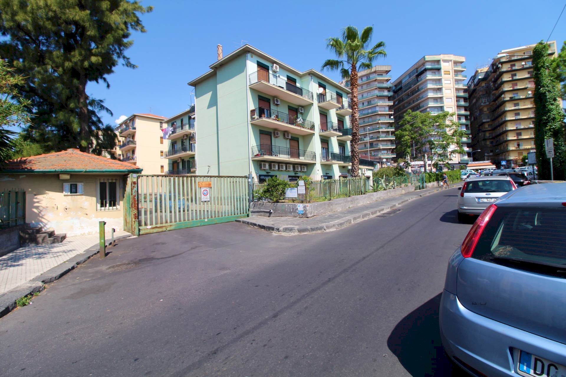 Foto 1 - Box Via Del Bosco
 
407, Catania - foto 1