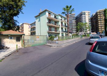 Foto 1 - Box Via Del Bosco
 
407, Catania - foto 1