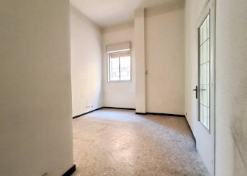 Foto 25 - Locale Commerciale Via Etnea
 
30, Gravina di Catania - foto 25