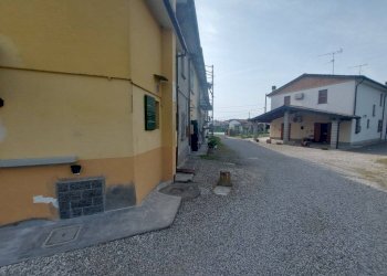 Foto 11 - Villa a Schiera via confine inferiore
 
125, Molinella - foto 11