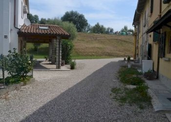 Foto 42 - Villa a Schiera via confine inferiore
 
125, Molinella - foto 42