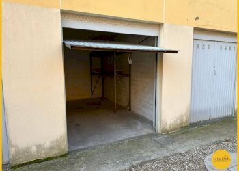 Foto 14 - Box via circonvallazione
 
36, Molinella - photo 14