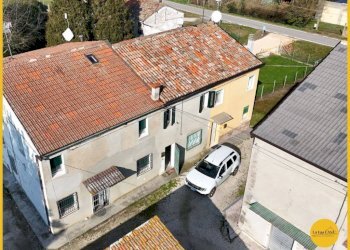 Foto 1 - Terraced Villa via bova
 
64, Ferrara - photo 1