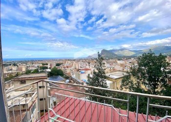 Foto 5 - Trilocale Via Trento
 
43, Carini - foto 5