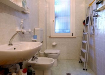 bagno - Locale Commerciale Girolamo Zattoni, Cervia - foto 6