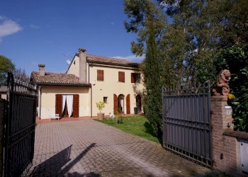 facciata - Villa Zattoni, Cervia - foto 1