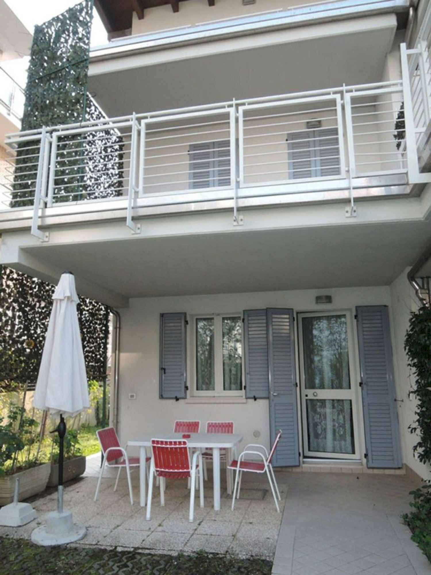 facciata - Villa a Schiera Arturo Toscanini, Cervia - foto 1