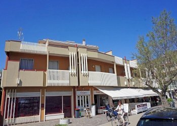 vista - Locale Commerciale Grazia Deledda, Cervia - foto 3