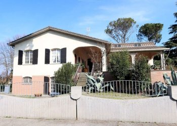 facciata - Casa indipendente Don Nicola Silvagni
 
1, Ravenna - foto 3