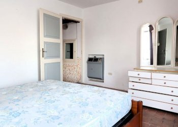 camera da letto - Casa semi indipendente Domenico Turci, Ravenna - foto 11