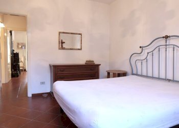 camera da letto - Casa semi indipendente dei Cosmonauti
 
35, Cervia - foto 17