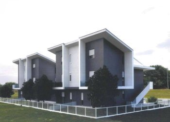 Foto 1 - Trilocale Viale Verbano
 
44, Cervia - foto 1