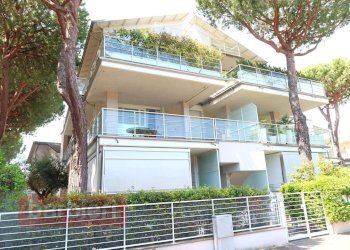 Foto 1 - Trilocale via cilea
 
21, Cervia - foto 1