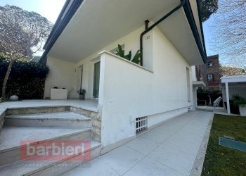 Foto 1 - Villa via cellini
 
9, Cervia - photo 1