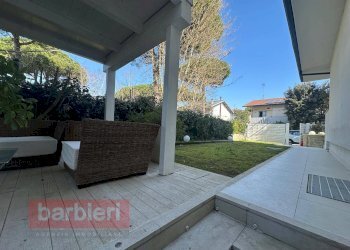 Foto 2 - Villa via cellini
 
9, Cervia - photo 2