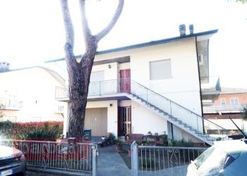 Foto 1 - Villa via Nemi
 
5, Cervia - foto 1