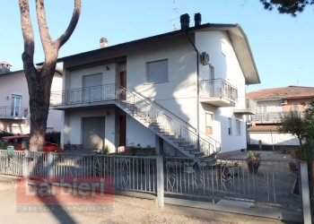 Foto 2 - Villa via Nemi
 
5, Cervia - foto 2