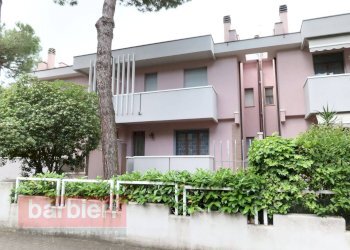 Foto 1 - Villa a Schiera Malpighi
 
1, Cervia - foto 1