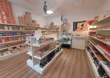 Foto 6 - Attività Commerciale Via De' Romei, Ferrara - foto 5