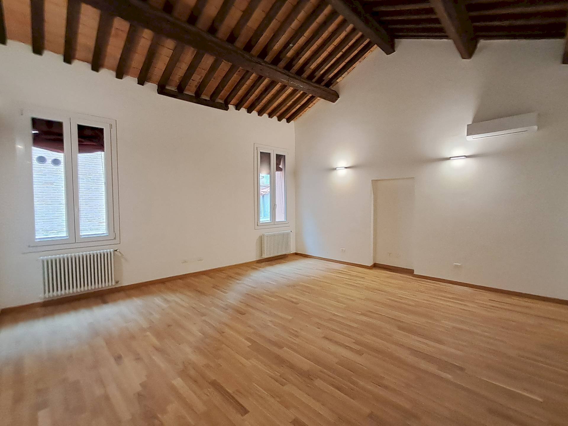 Foto 1 - Quadrilocale Via Contrari, Ferrara - foto 1