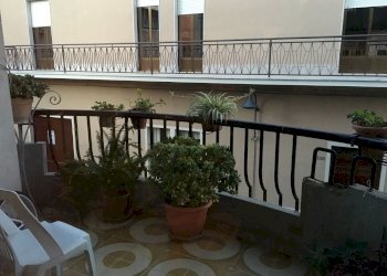 terrazzo - Appartamento Garibaldi
 
437, Canicattini Bagni - foto 1