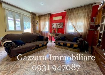 soggiorno - Quadrilocale Canicattini Bagni - foto 10