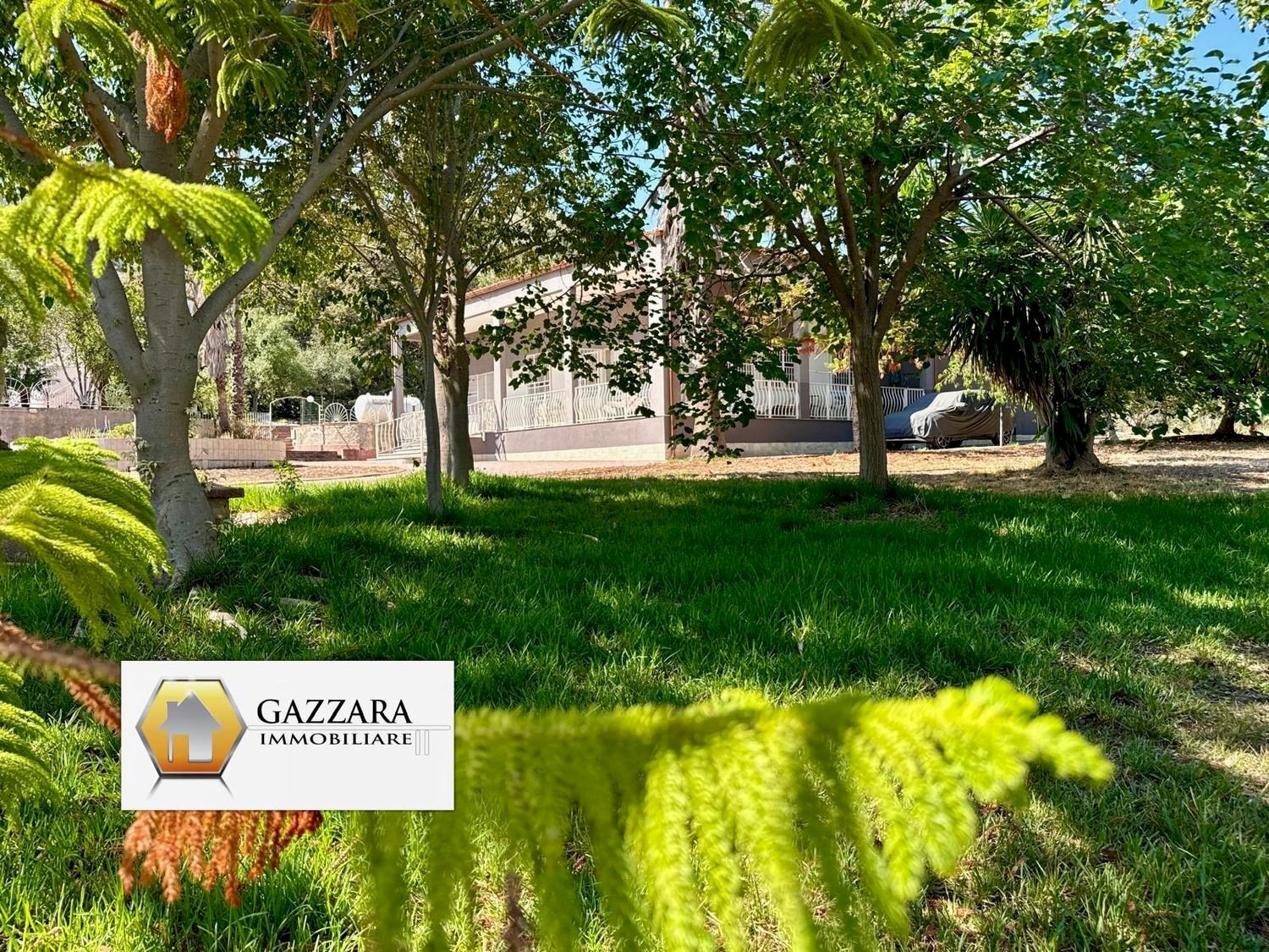 giardino - Villa via per Canicattini
 
sn, Siracusa - photo 1