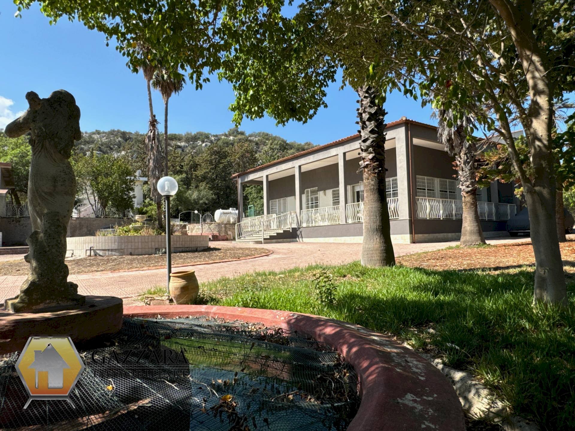 Foto 2 - Villa via per Canicattini
 
sn, Siracusa - photo 2