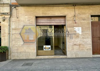 Foto 1 - Ufficio via vittorio Emanuele
 
221, Canicattini Bagni - foto 1
