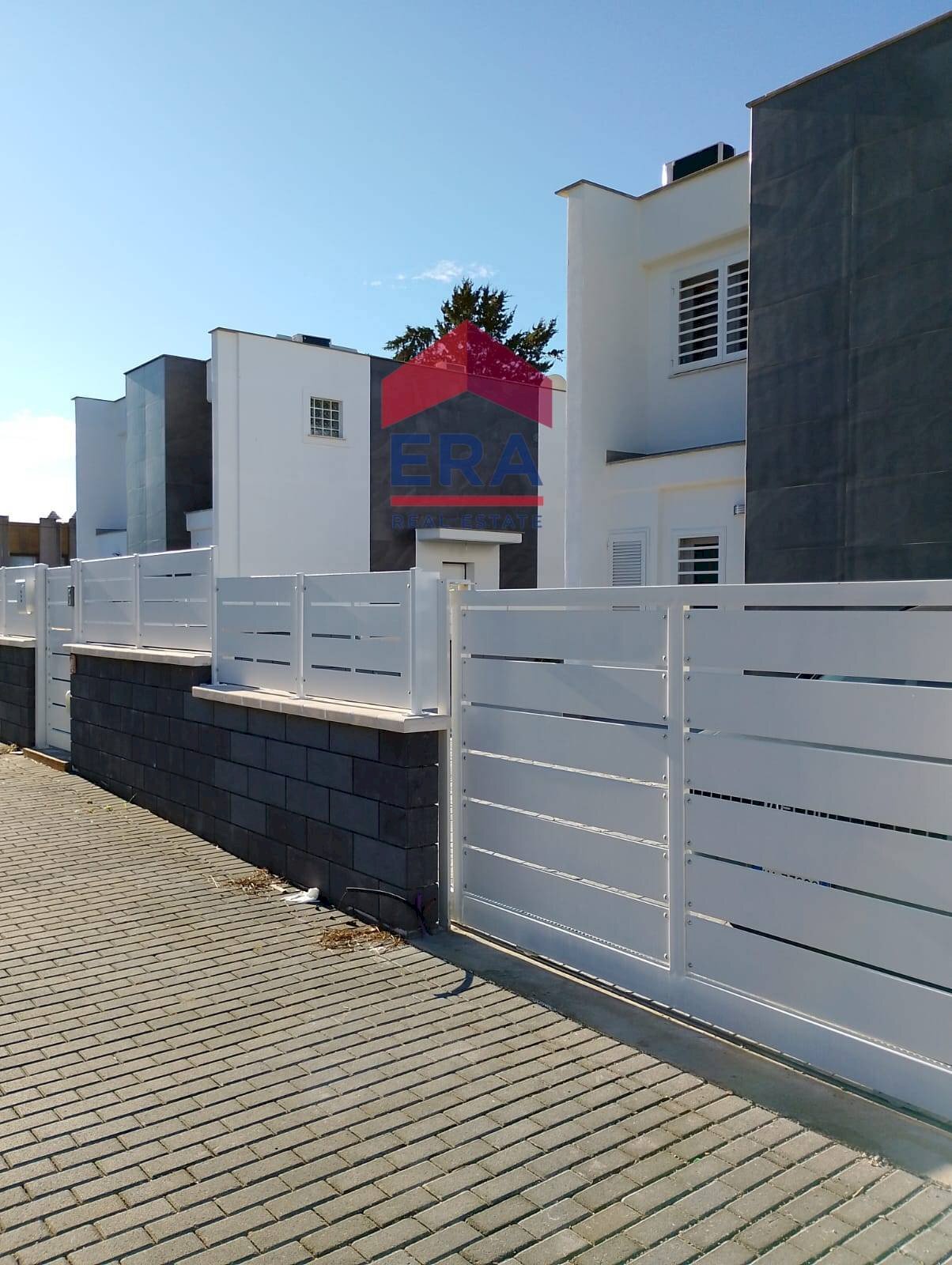 Foto 1 - Trilocale Via Di Macchia Palocco
 
168, Roma - foto 1