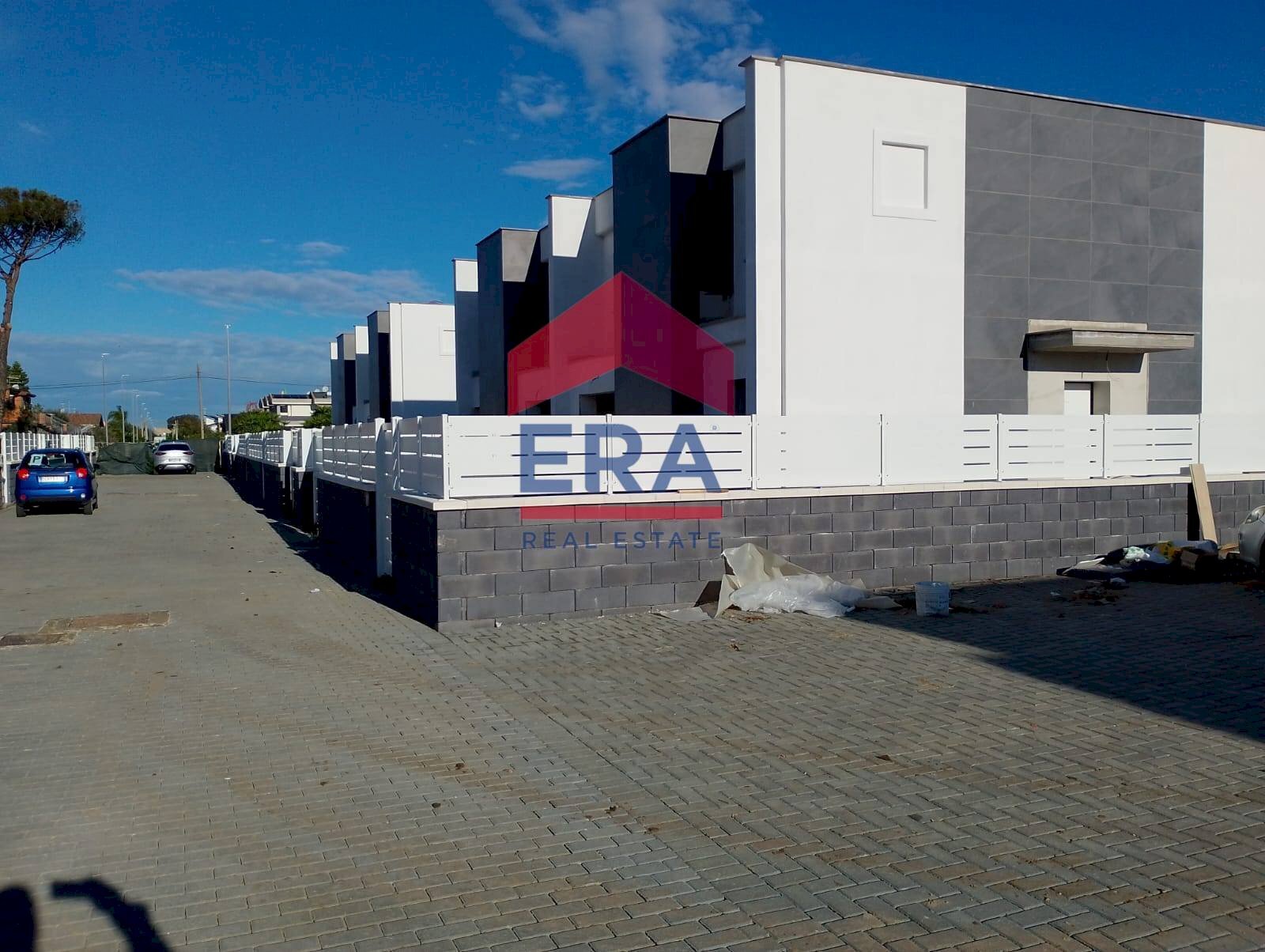 Foto 3 - Trilocale Via Di Macchia Palocco
168, Roma - foto 3