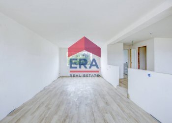 Piano primo - Trilocale Via Di Macchia Palocco
 
168, Roma - foto 14