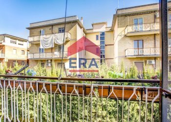 Vista Terrazzo - Quadrilocale Via Amos Cassioli
 
10, Roma - foto 23